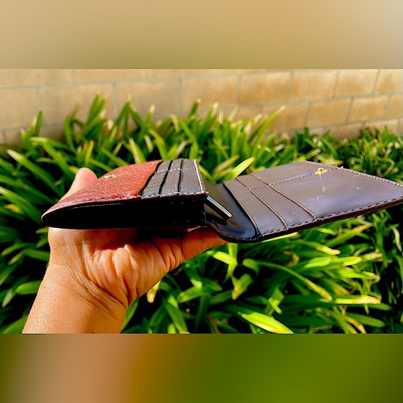 Authentic Burberry London Leather Long wallet - Picture 5 of 14